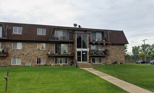 7a-2500 Mark Thomas Ln, Hanover Park, IL, 60133-3483 | Card Image