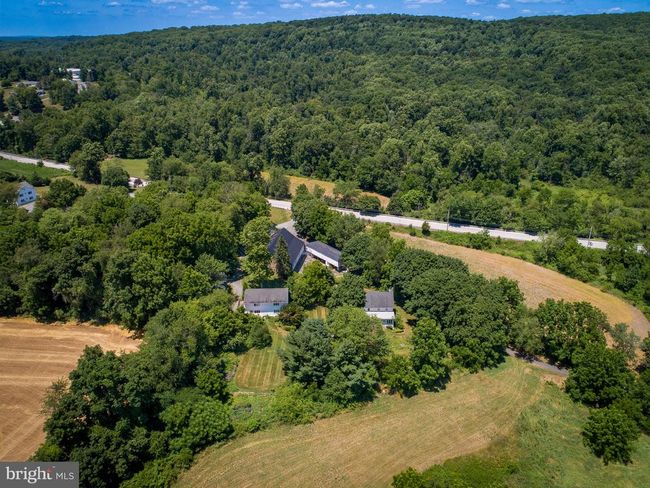 11 Sweet Water Rd, House other with 5 bedrooms, 2 bathrooms and null parking in ELVERSON PA | Image 51