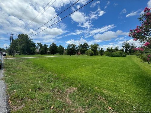 417 Antoinette Dr, Lake Charles, LA, 70615-2903 | Card Image