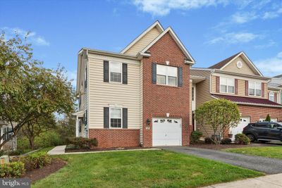 1022 Rosemont Terrace, Townhouse with 3 bedrooms, 2 bathrooms and null parking in PENNSBURG PA | Image 1