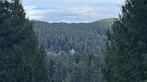 4616 Mate Rd, Pender Island, BC, V0N2M0 | Card Image