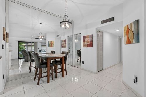 206-9474 S Belfort Cir, Tamarac, FL, 33321-1861 | Card Image