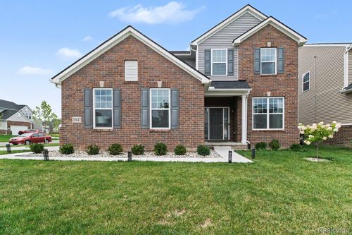 20847 Calabrese Dr, South Lyon, MI, 48178 | Card Image