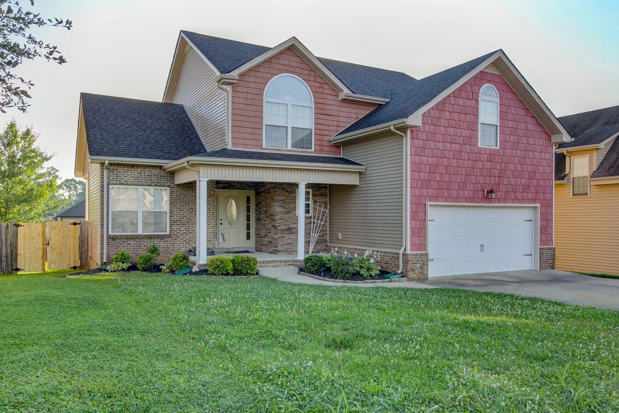 Cobra Ln, Clarksville, TN 37042