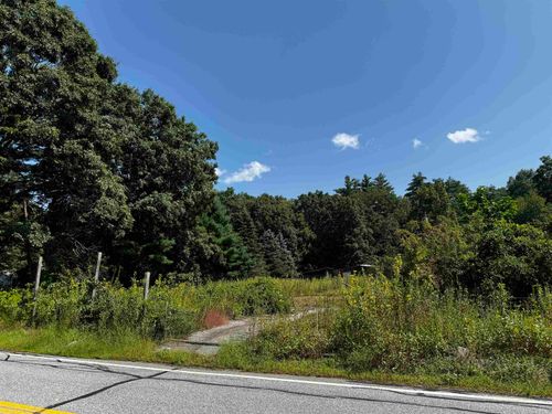 143 Bedford Road, Merrimack, NH, 03054 | Card Image
