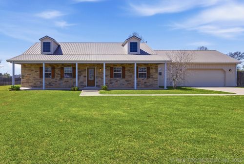 105 Legacy Ct, Fort Gibson, OK, 74434-7731 | Card Image