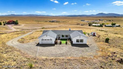 5660 E Heavenly Hilltop Trl, Chino Valley, AZ, 86323-6962 | Card Image