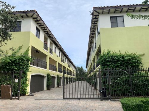 apt-105-3204 Bird Ave, Miami, FL, 33133-4459 | Card Image