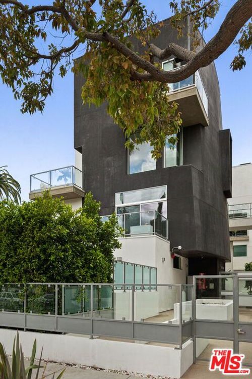304-507 N Orlando Ave, West Hollywood, CA, 90048-2516 | Card Image