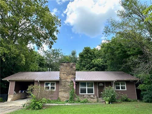 402 Phillips St, West Fork, AR, 72774-2812 | Card Image