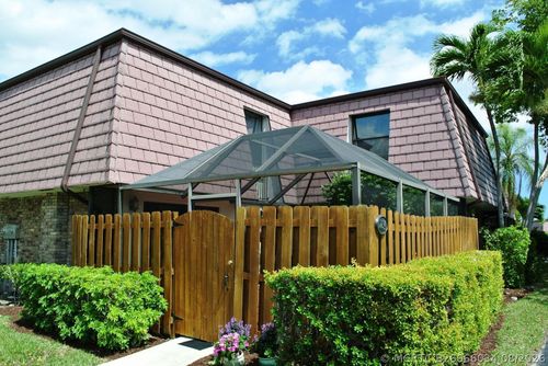 7754 Courtyard Run, Boca Raton, FL, 33433-3012 | Card Image