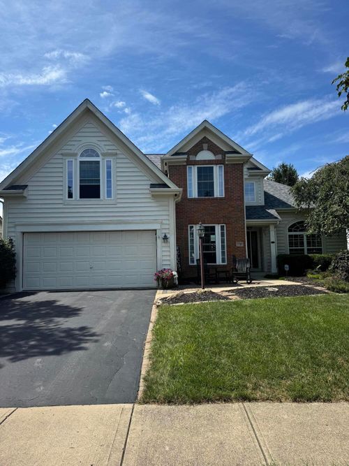 7707 Glenmore Dr, Powell, OH, 43065-7487 | Card Image