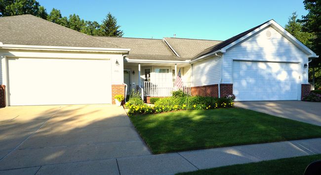 1016 Curzon St, Condo with 2 bedrooms, 3 bathrooms and null parking in Howell MI | Image 34