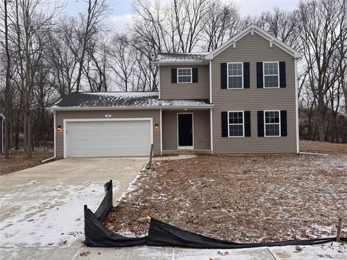146 Woodland Way, Manchester, MI, 48158-8583 | Card Image