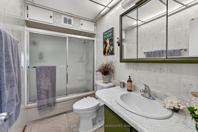 17377 35 Highway, House other with 3 bedrooms, 1 bathrooms and 8 parking in Algonquin Highlands ON | Image 16