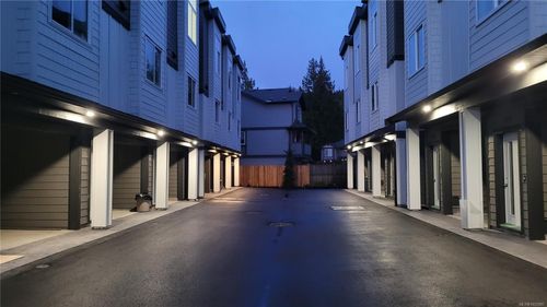 961 Snapdragon Crt, Langford, BC, V9C0V6 | Card Image