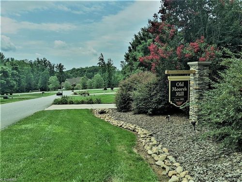 7418 Moores Mill Rd, Stokesdale, NC, 27357-9448 | Card Image