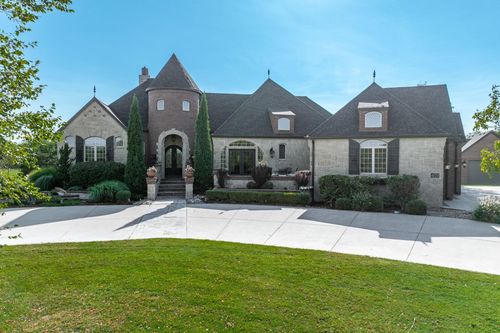 401 N Reece Rd, Goddard, KS, 67052-8547 | Card Image
