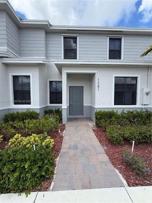1281-1281 Ne 3rd Ave, Florida City, FL, 33034-3427 | Card Image