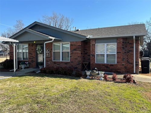507 S 2nd St, Morris, OK, 74445-2464 | Card Image