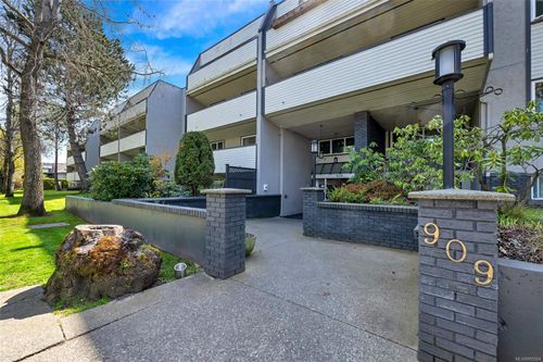 207-909 Pembroke St, Victoria, BC, V8T4Z5 | Card Image
