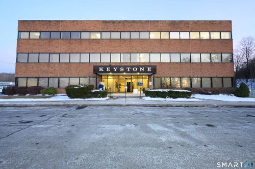 303-85 Barnes Road, Wallingford, CT, 06492 | Card Image