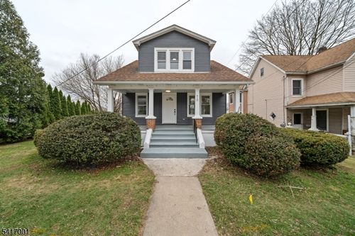 418 New Brunswick Ave, Phillipsburg, NJ, 08865-3940 | Card Image