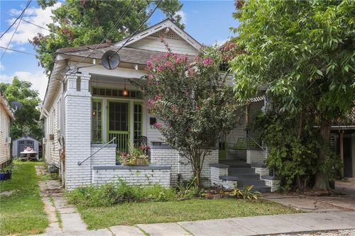 7222 Sycamore St, New Orleans, LA, 70118-5423 | Card Image