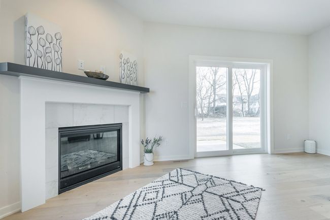 117 Ashberry Ln, Condo with 3 bedrooms, 3 bathrooms and null parking in Stoughton WI | Image 16
