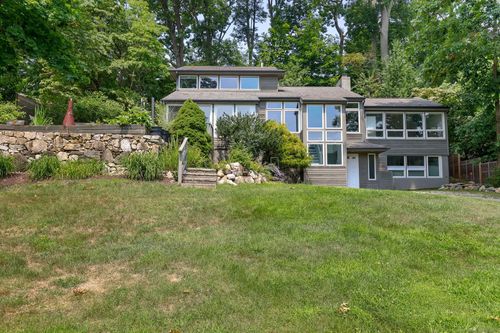 34 Dock Rd, Norwalk, CT, 06854-4717 | Card Image
