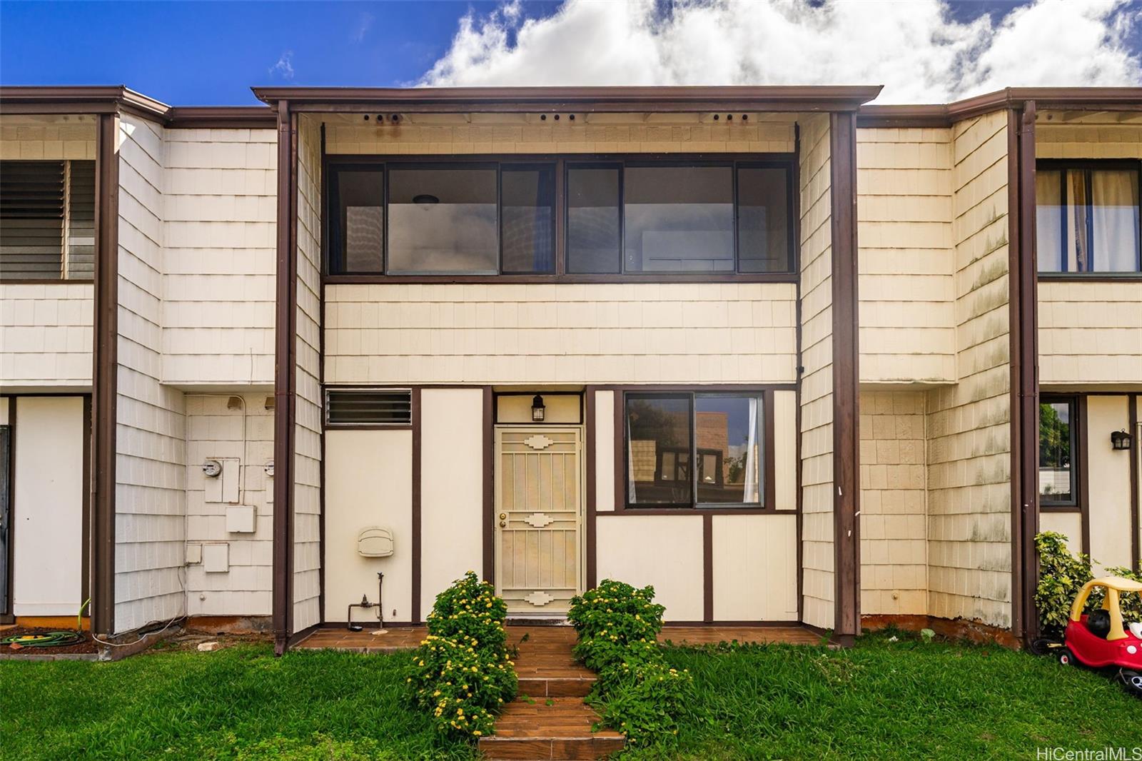 Alula Pl, Mililani, HI 96789