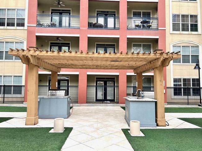 APT-423 - 1711 Old Spanish Trl, Condo with 1 bedrooms, 1 bathrooms and 2 parking in Houston TX | Image 15