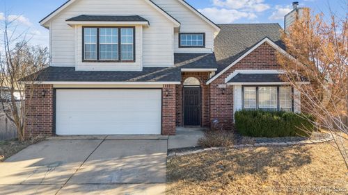 5309 Maple Pl, Broken Arrow, OK, 74011-4647 | Card Image