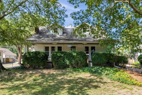 424 N Poplar St, Wellington, KS, 67152-3468 | Card Image