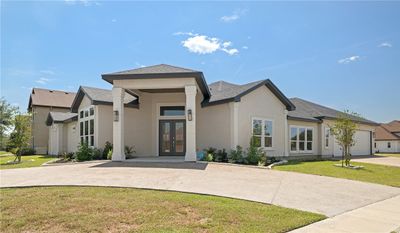 3713 Perfection Lake Avenue, House other with 4 bedrooms, 4 bathrooms and null parking in Robstown TX | Image 2