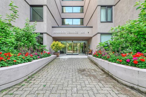41-1425 Lamey'S Mill Rd, Vancouver, BC, V6H3W2 | Card Image