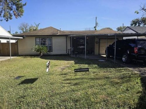 3622 Moore St, Houston, TX, 77009-4833 | Card Image