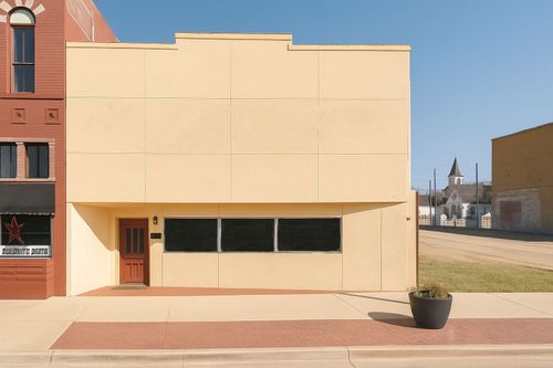 103 E Henderson St, Cleburne, TX, 76031-4101 | Card Image