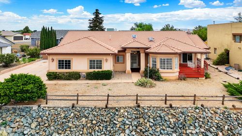 9724 E Superstition Dr, Prescott Valley, AZ, 86314-7686 | Card Image