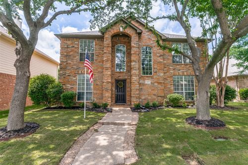 2870 Crestview Dr, Lewisville, TX, 75067-3849 | Card Image