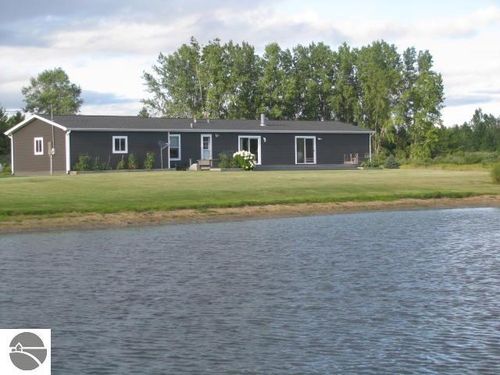 1471 Keystone Rd, Tawas City, MI, 48763-9468 | Card Image