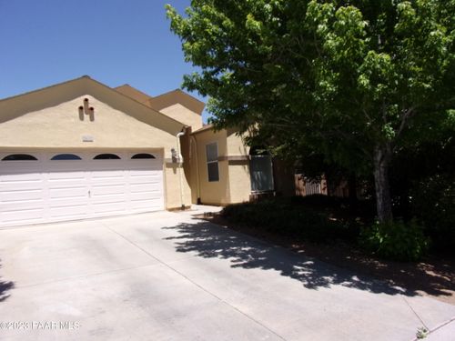 7612 E Dusty Boot Rd, Prescott Valley, AZ, 86315-9025 | Card Image