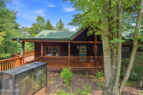 4-530-4 Chickasaw Gap Way, Pigeon Forge, TN, 37863-5714 | Card Image