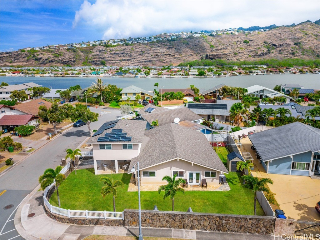 Kalanipuu St, Honolulu, HI 96825