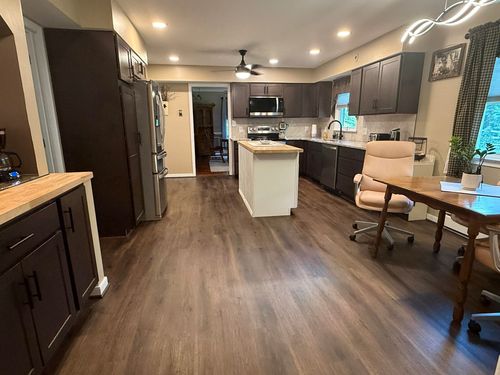 200 Pelham Dr, WAYNESBORO, VA, 22980-1509 | Card Image