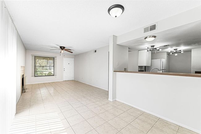 APT-101 - 4035 Angel Oak Ct, Condo with 2 bedrooms, 2 bathrooms and null parking in TAMPA FL | Image 12