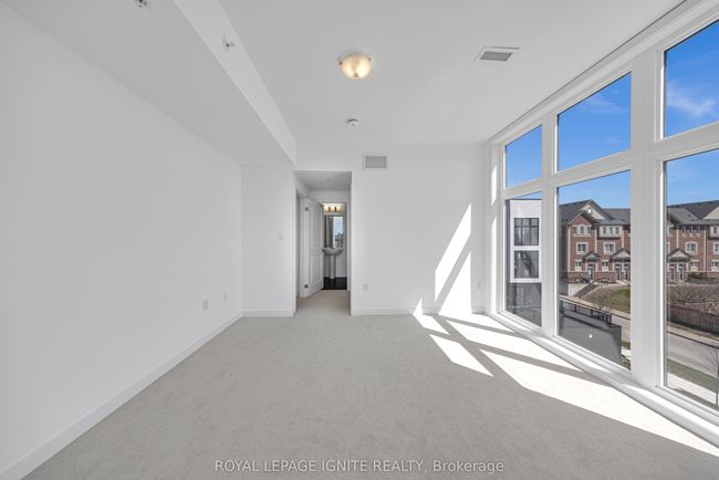 2 - 188 Angus Dr, Condo with 3 bedrooms, 2 bathrooms and null parking in Ajax ON | Image 26