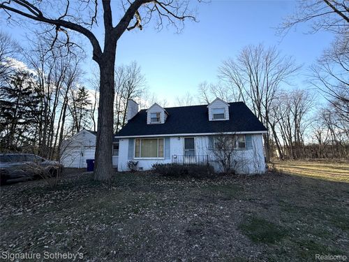 5825 N Lotz Rd, Canton, MI, 48187-4332 | Card Image