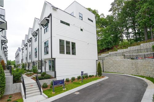 1815 Gotham Ln Ne, Atlanta, GA, 30324-5079 | Card Image