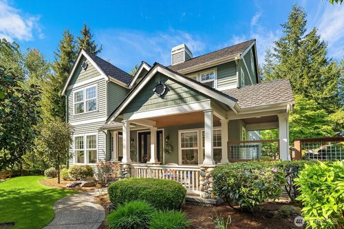 26108 Se 27th St, Sammamish, WA, 98075-9142 | Card Image